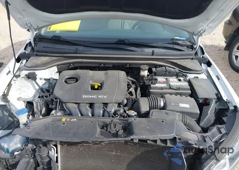 2017 Hyundai Elantra Value Edition из США, поврежденный, VIN 5NPD84LF3HH175200